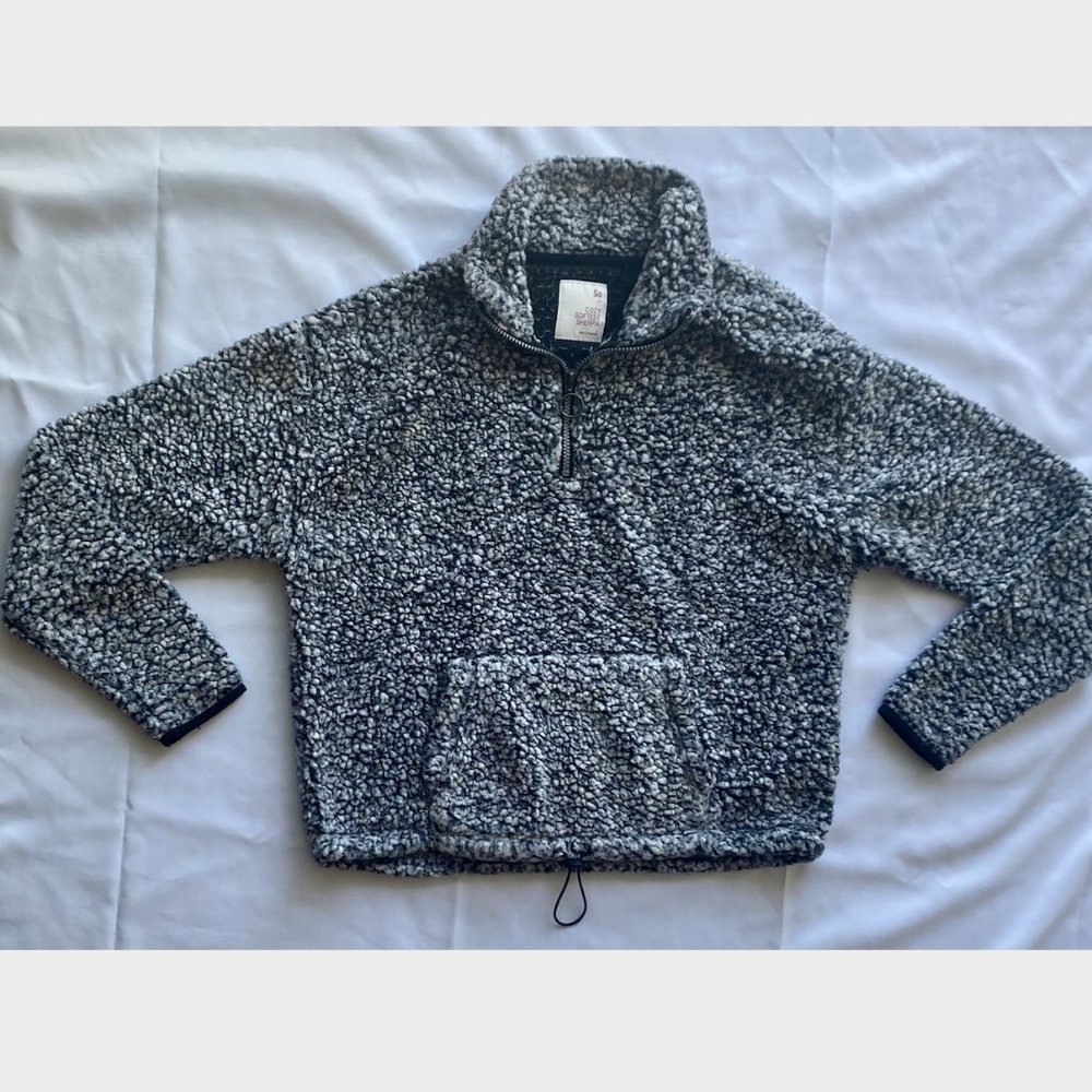 Fuzzy Sherpa Quarter-Zip